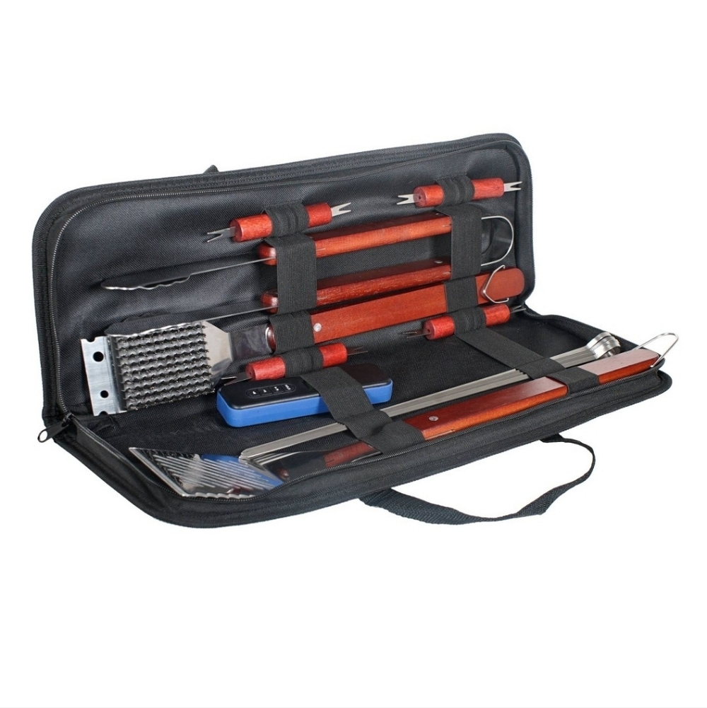 Room Essentials BBQ Tool 17 Piece Set Nwt